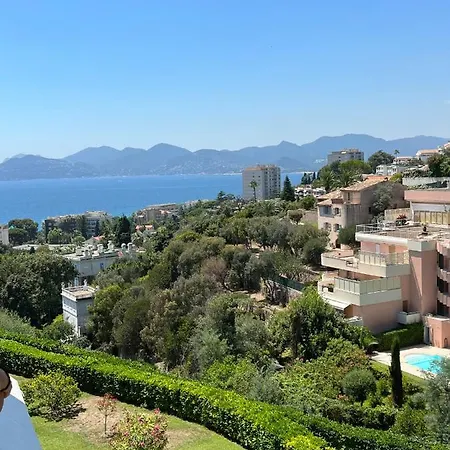 Superbe Studio Avec Terrasse, Vue Panoramique, Piscine, Parking Ferme Gratuit Διαμέρισμα Κάννες