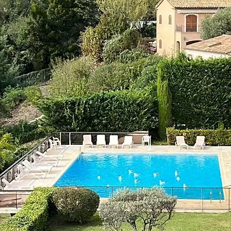 Apartment Superbe Studio Avec Terrasse, Vue Panoramique, Piscine, Parking Ferme Gratuit *