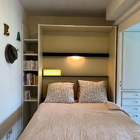 Apartment Superbe Studio Avec Terrasse, Vue Panoramique, Piscine, Parking Ferme Gratuit Cannes